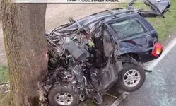 th_jeep.webp