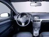 opel_insignia_f1.webp