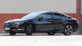 2017-opel-insignia-grand-sport-spy-photo (4).webp