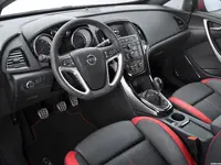 opel_astra-gsi-biturbo-panoramic-2012_r1.webp