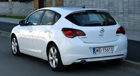 ArabaTeknikBilgi-2012-2014-Opel-Astra-J-Hatchback.webp