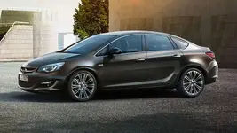 Opel_Astra_notchback_768x432_as13_e01_040.webp