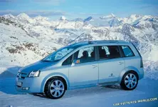 opel-zafira-snowtrekker-concept.webp