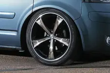 MR-Car-Design-VW-T5-luxury-alloy-wheels.webp