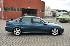 vectra16.webp